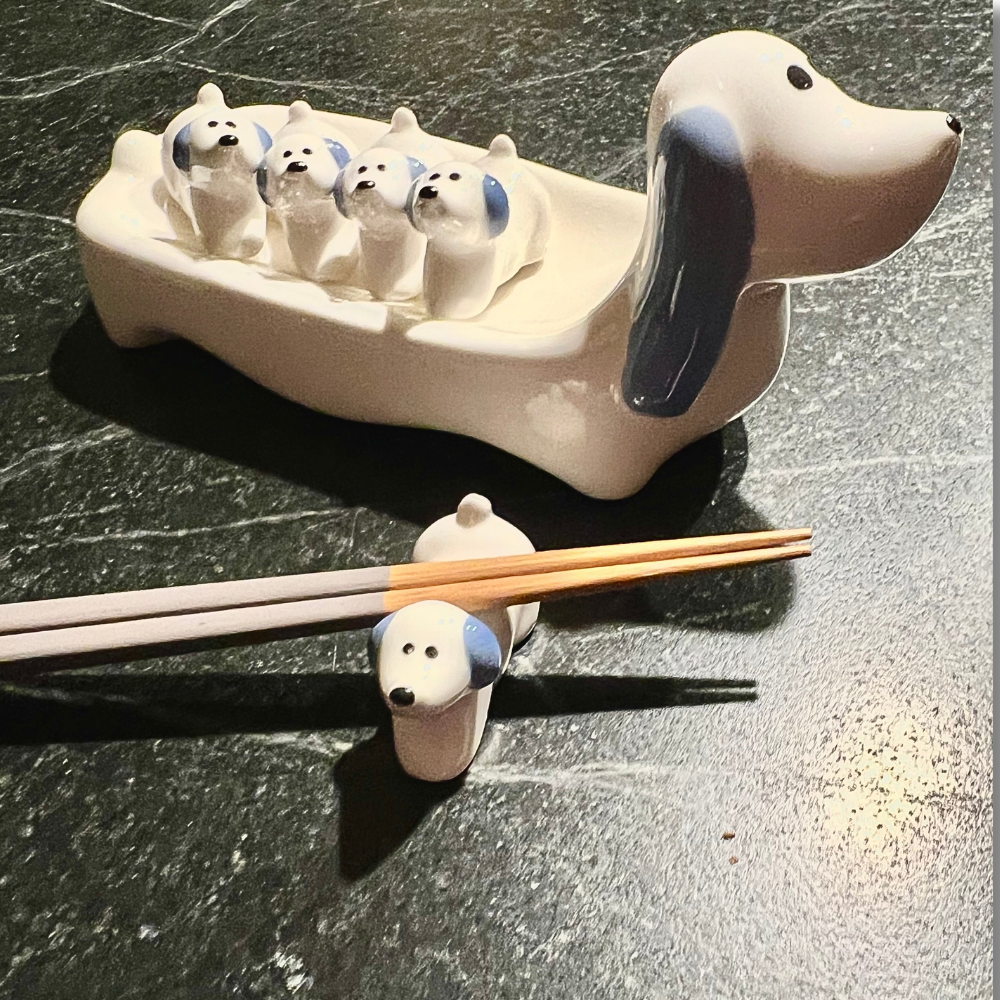 Dog & Puppies - Utensil  / Chopstick Rest